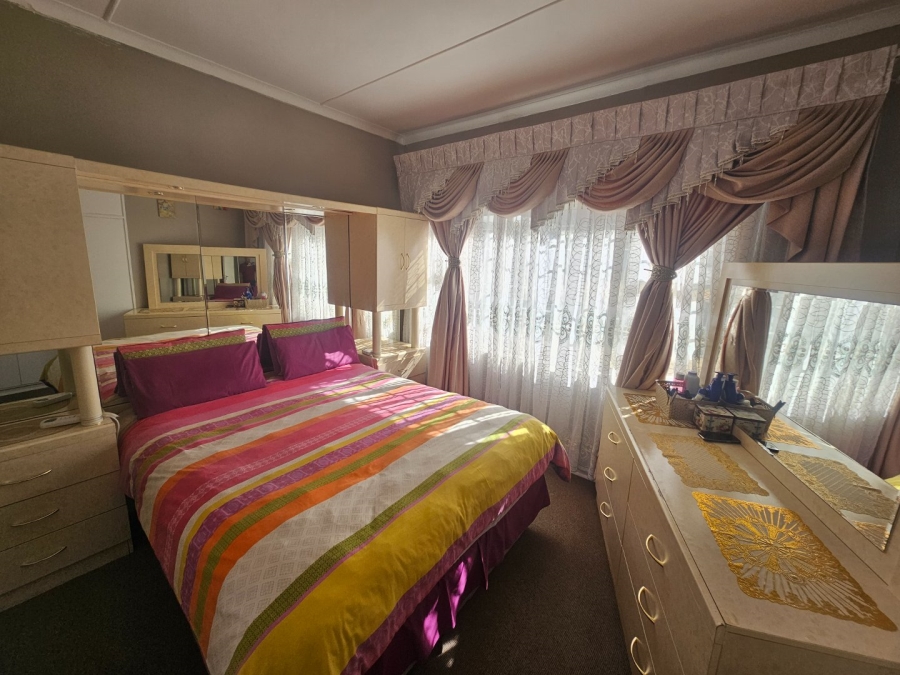 5 Bedroom Property for Sale in Panorama Free State